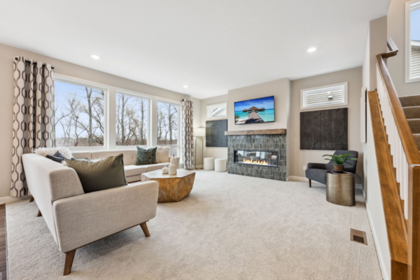 OneTenTen Homes – Pheasant Run Sarah Model 2